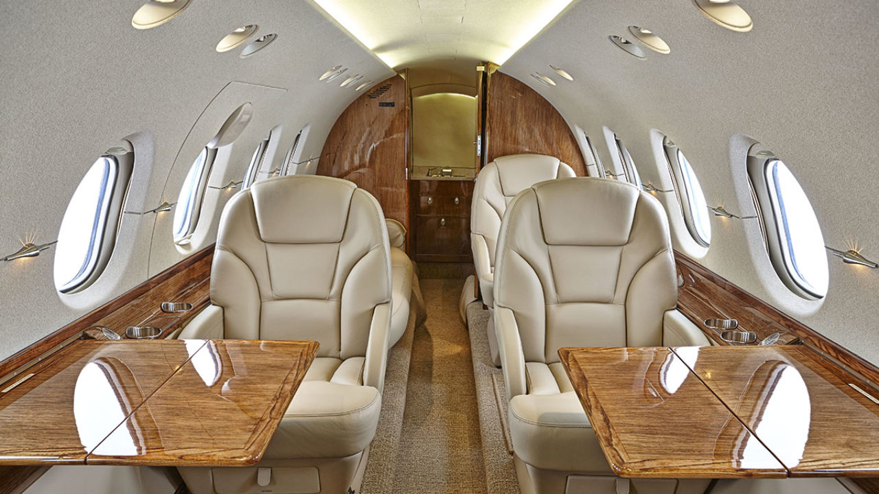 Hawker 800xp Elliott Aviation